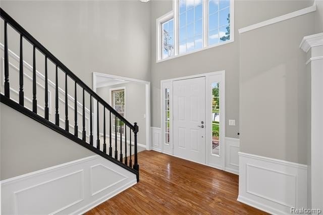 46740 Club Ct - Photo 4 of 50