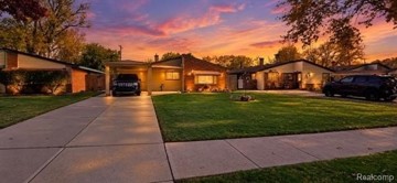 featured image of 9311 Polk St