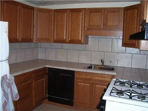 138 Sw 21st Way - Photo 4 of 13