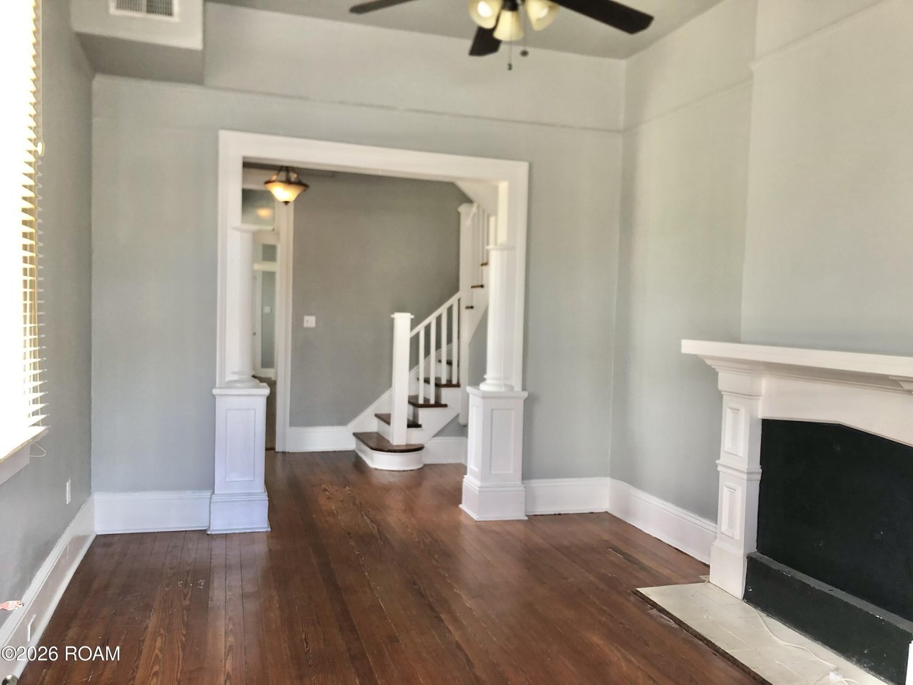 903 Jackson Ave - Photo 4 of 28