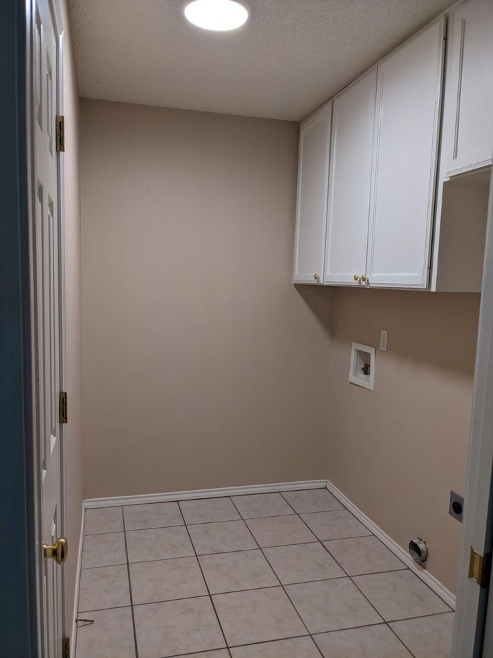 3926 W Beauregard Ave - Photo 5 of 17