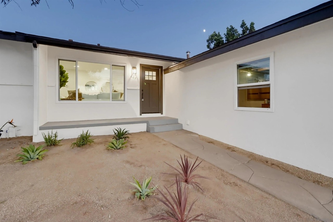 601 Van Houten Ave - Photo 2 of 16