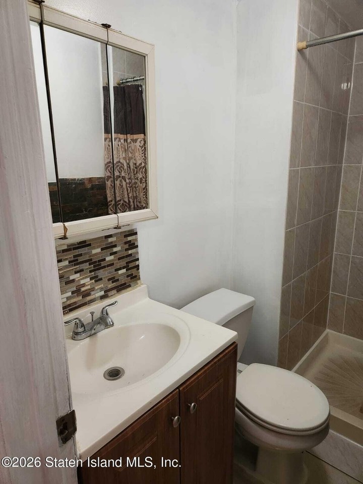 364 Sand Ln #1stFL - Photo 4 of 6