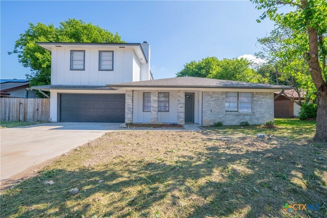 207 Dahlia Ct - Photo 2 of 40