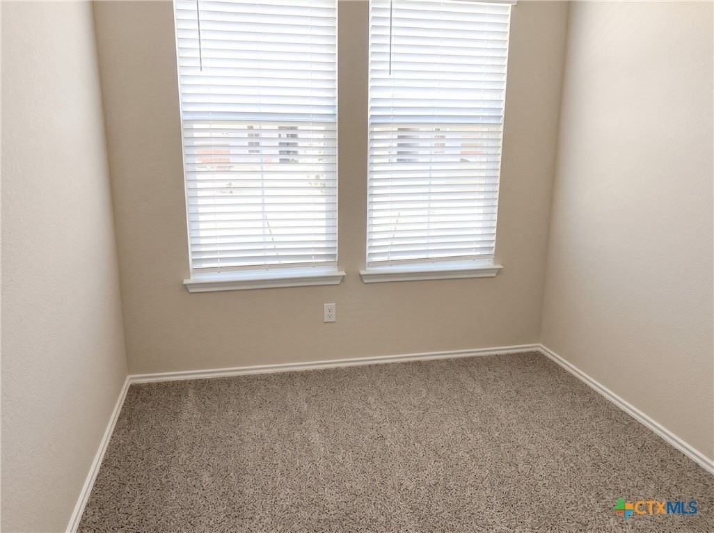 1104 Ribeye Rd #B - Photo 5 of 10