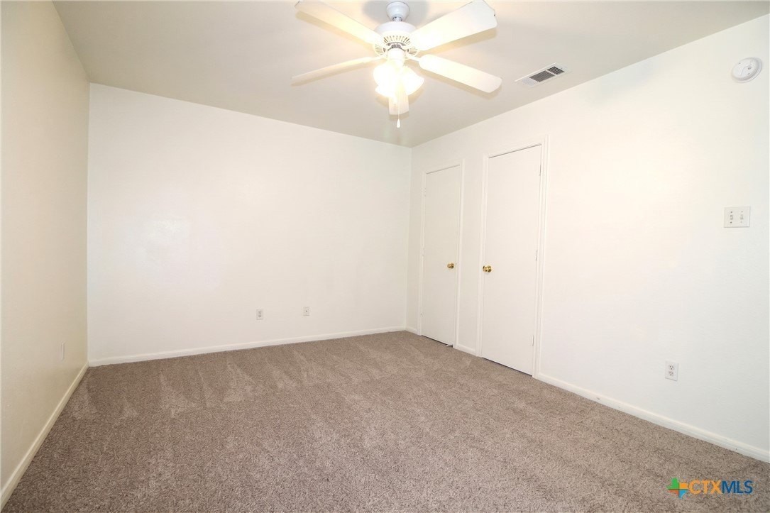 1605 Yuma Trl #A - Photo 7 of 10