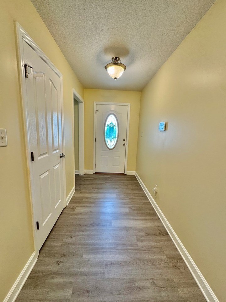 3863 Heather Way - Photo 2 of 17