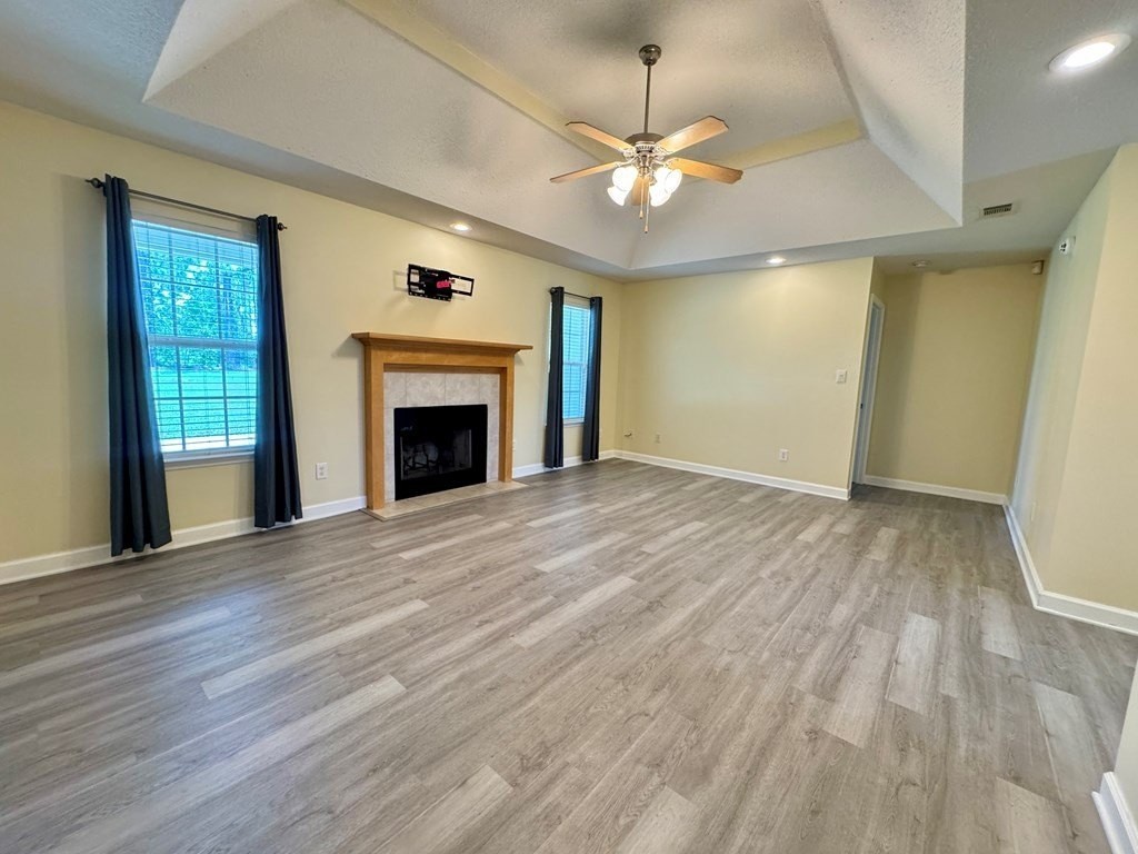 3863 Heather Way - Photo 3 of 17