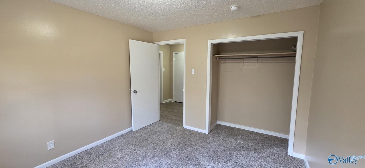 2108 Hill St Nw #2 - Photo 4 of 11