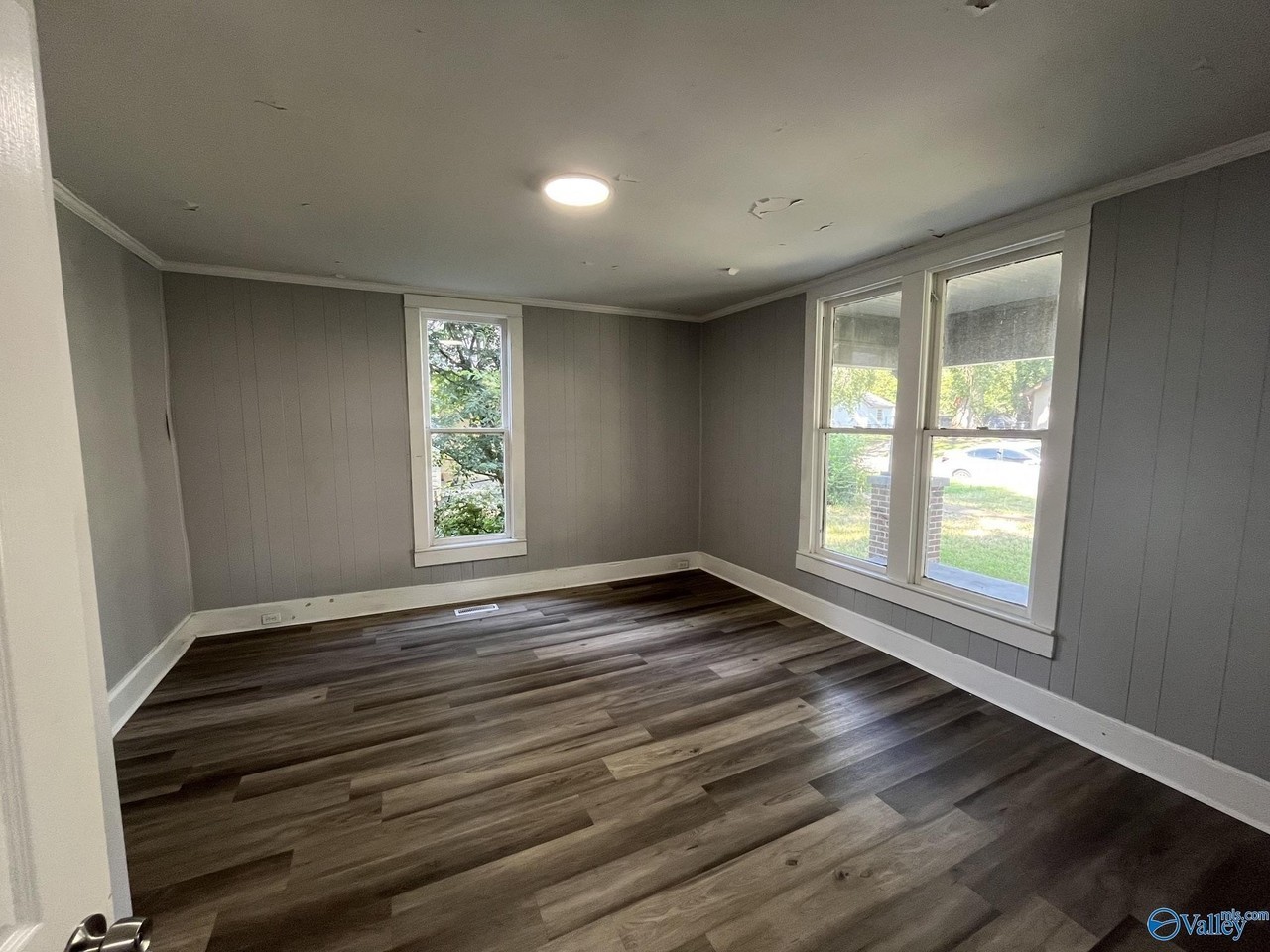 109 5th Ave Nw - Photo 7 of 10