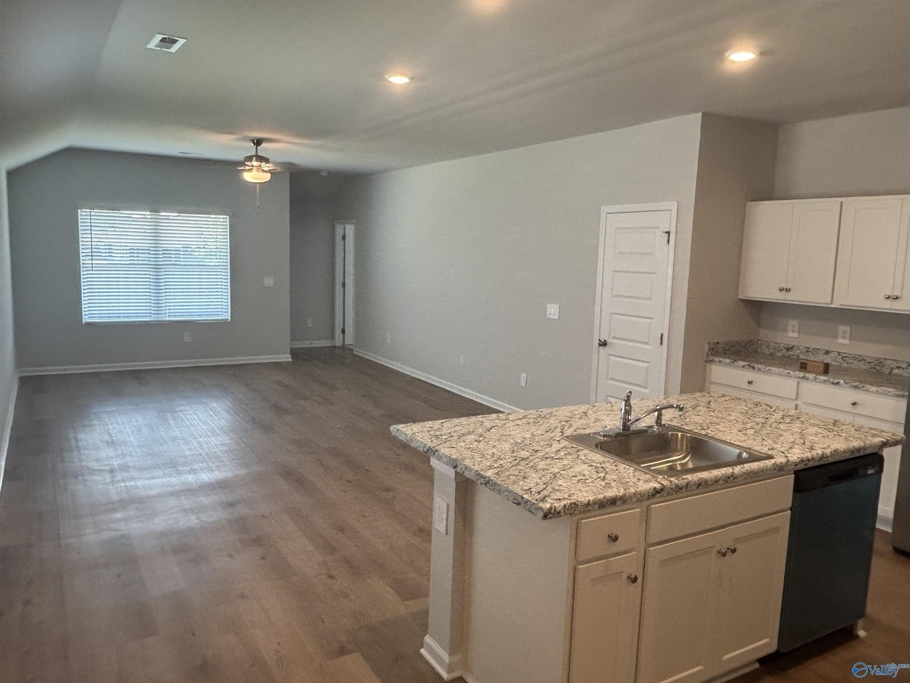 4017 White River Rd Sw - Photo 2 of 22