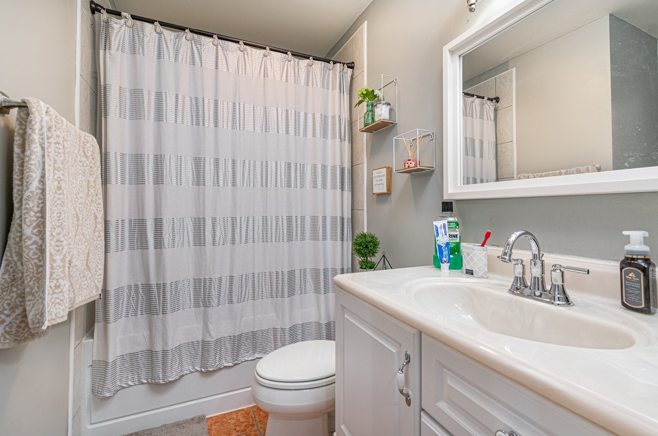 5309 Lynbrook Lndg - Photo 7 of 25