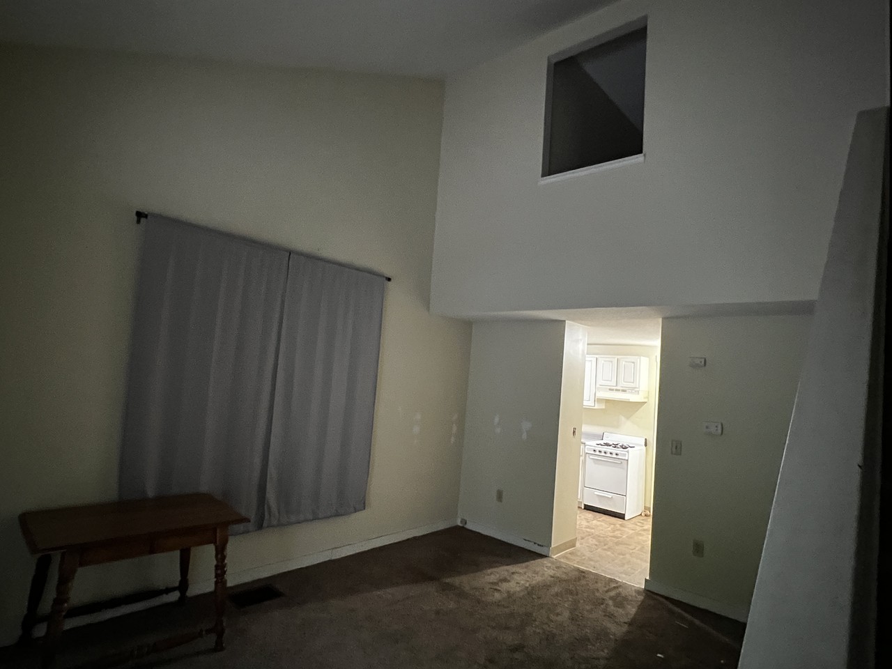 1 Adams Cir #2G - Photo 2 of 11