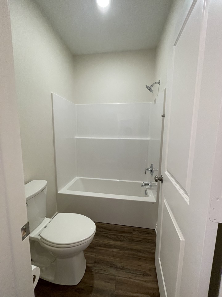 719 County Road 2754 #B - Photo 3 of 20