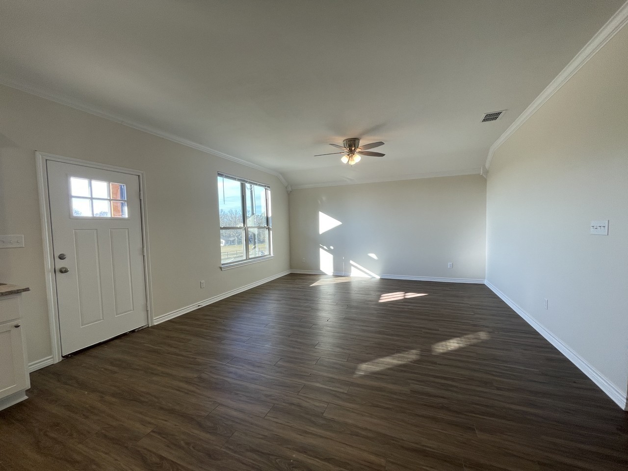 719 County Road 2754 #B - Photo 6 of 20