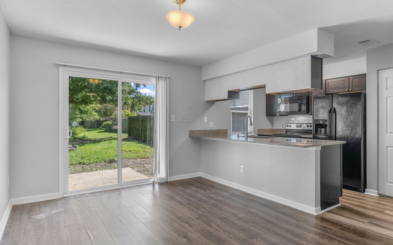 1308 Mikie Ct - Photo 6 of 17