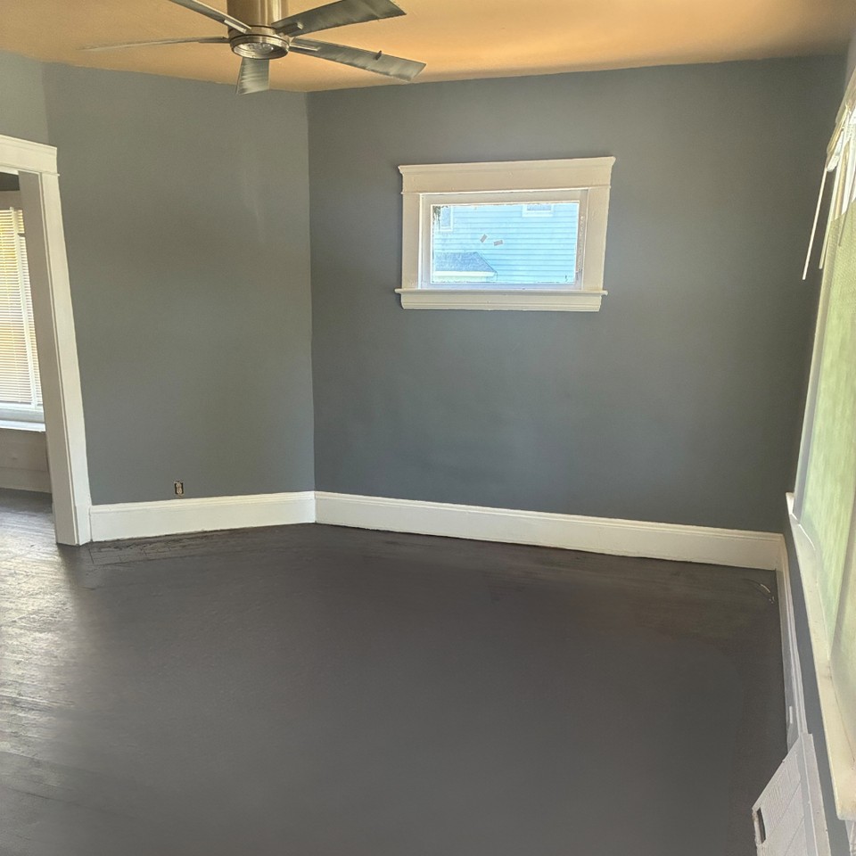 10309 Parkgate Ave #1 - Photo 2 of 5