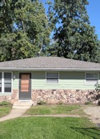 featured image of 905 E Tripp Ave