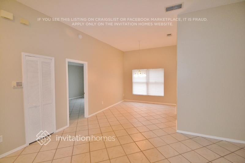 2320 Merrimack Dr - Photo 2 of 11