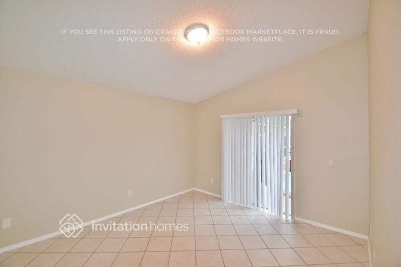 2320 Merrimack Dr - Photo 5 of 11