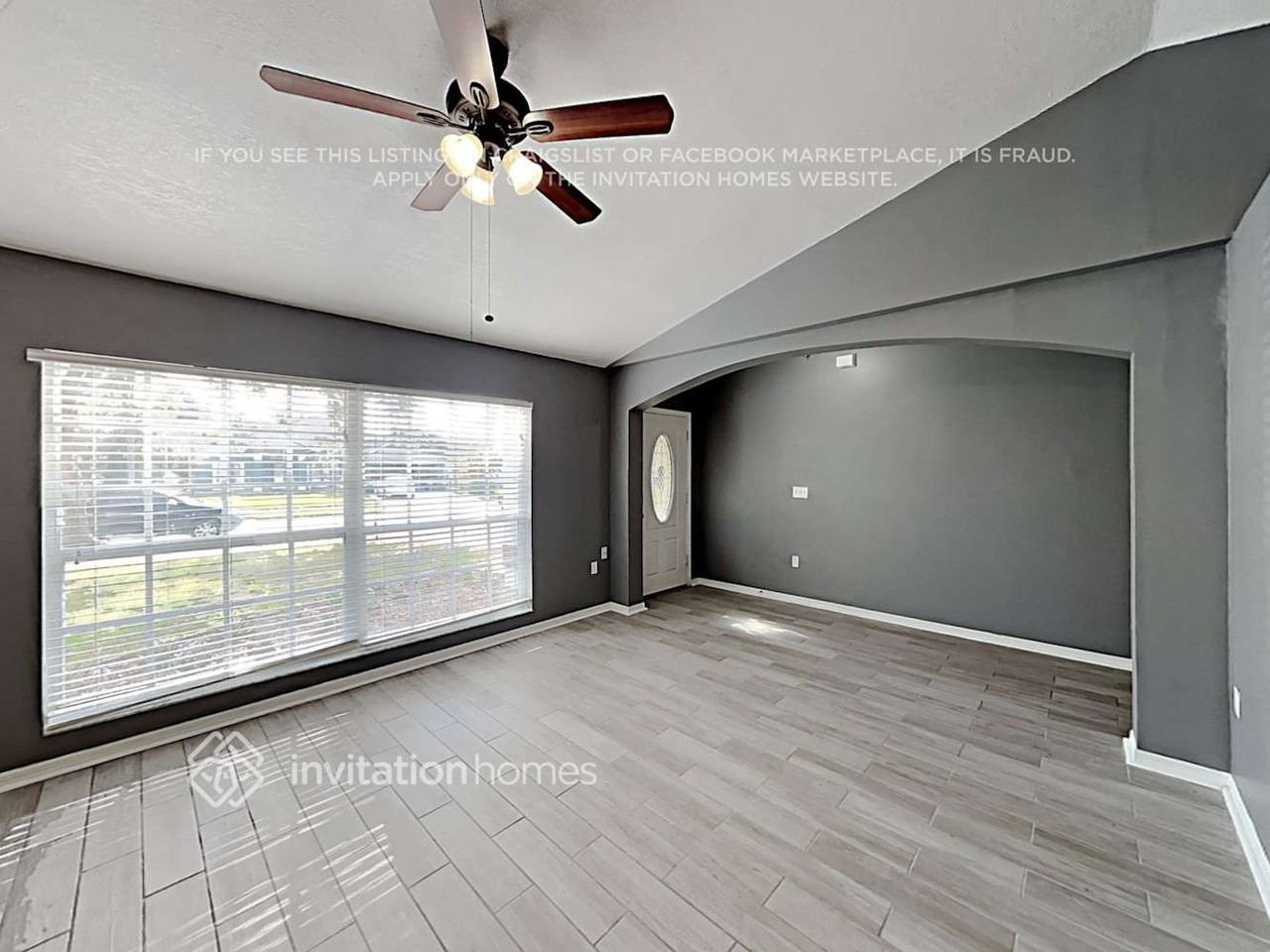 3585 Yellow Bird Ct - Photo 3 of 20