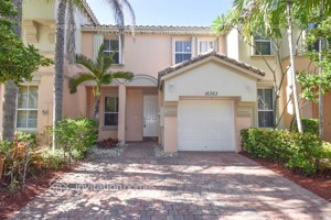 featured image of 16363 Sw 47th Ct