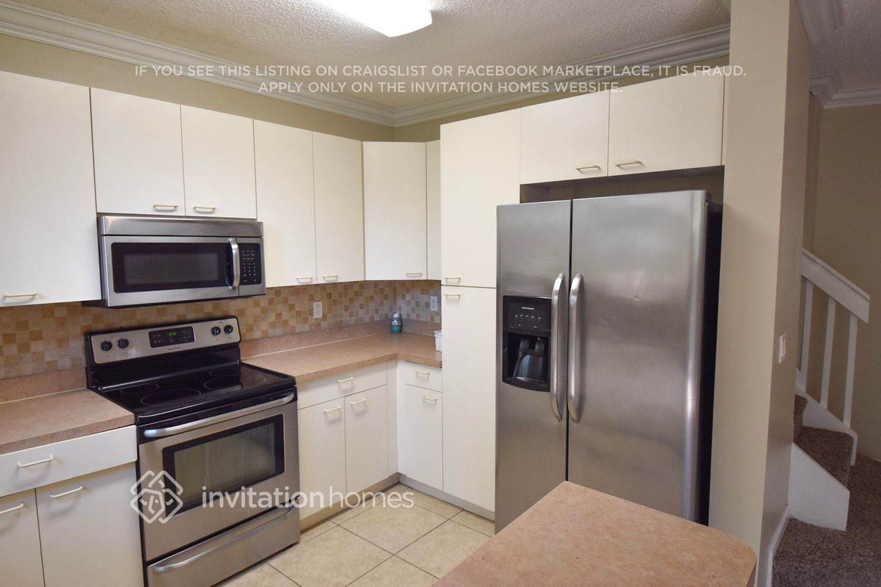 16363 Sw 47th Ct - Photo 5 of 10