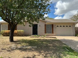 featured image of 2209 Biscayne Dr W