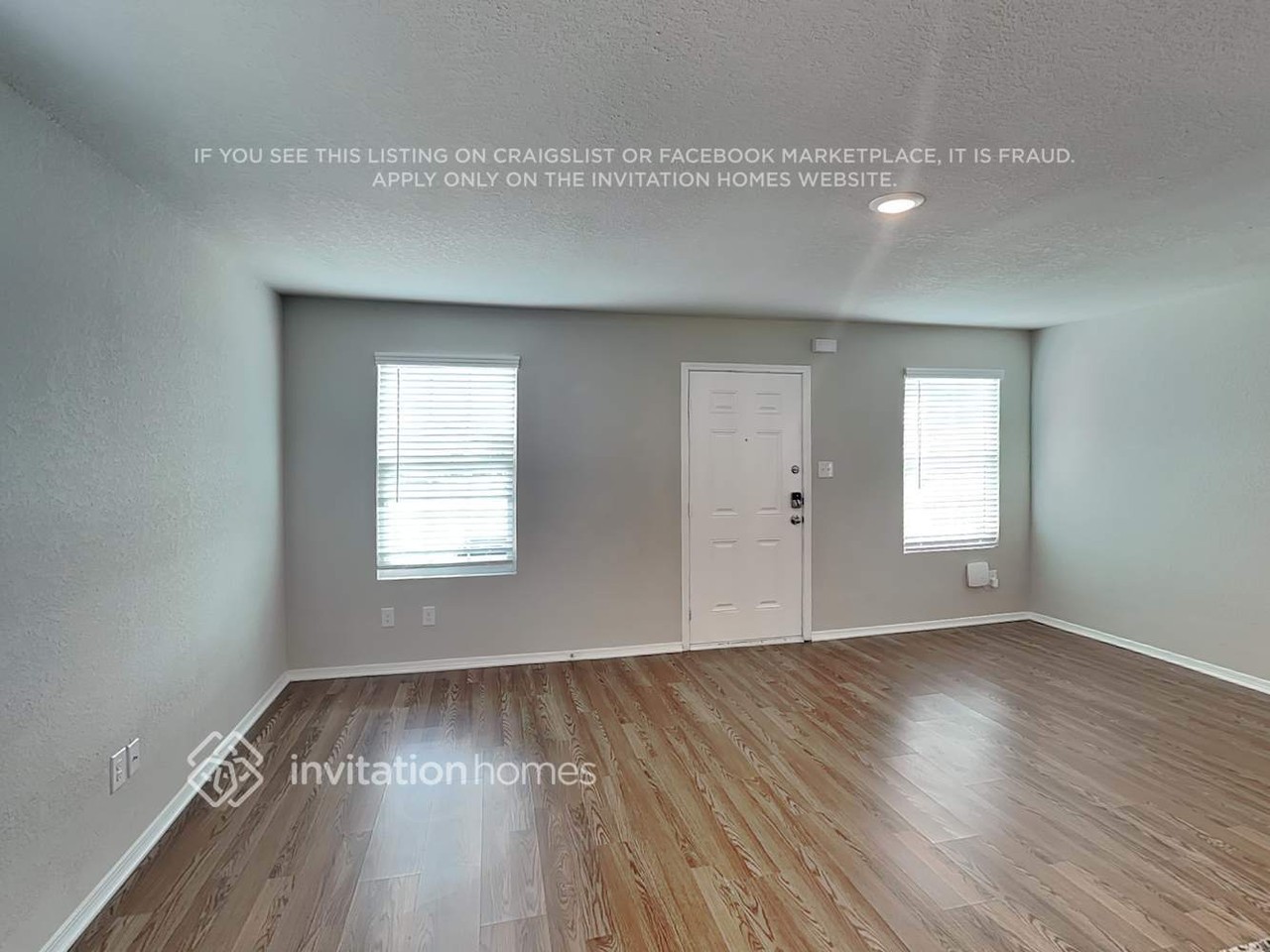5415 Verdugos Palace - Photo 5 of 18