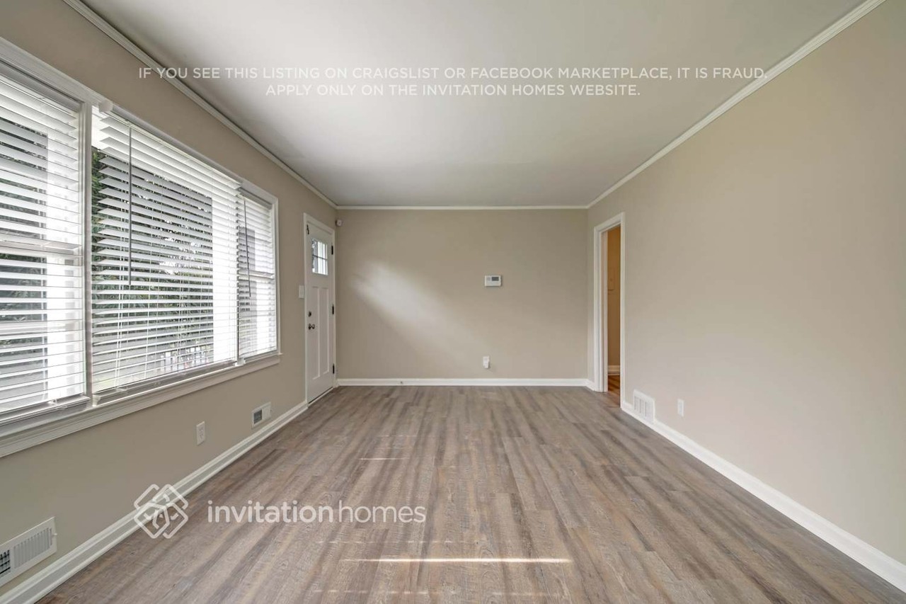 2159 Holly Hill Dr - Photo 6 of 25