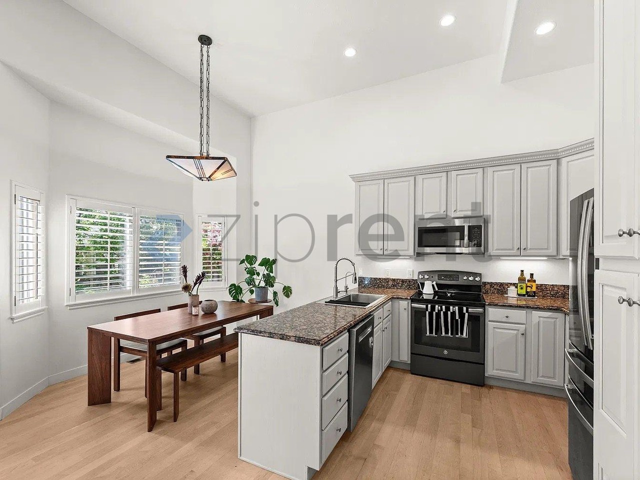 2326 E Sky Pines Ct - Photo 7 of 21