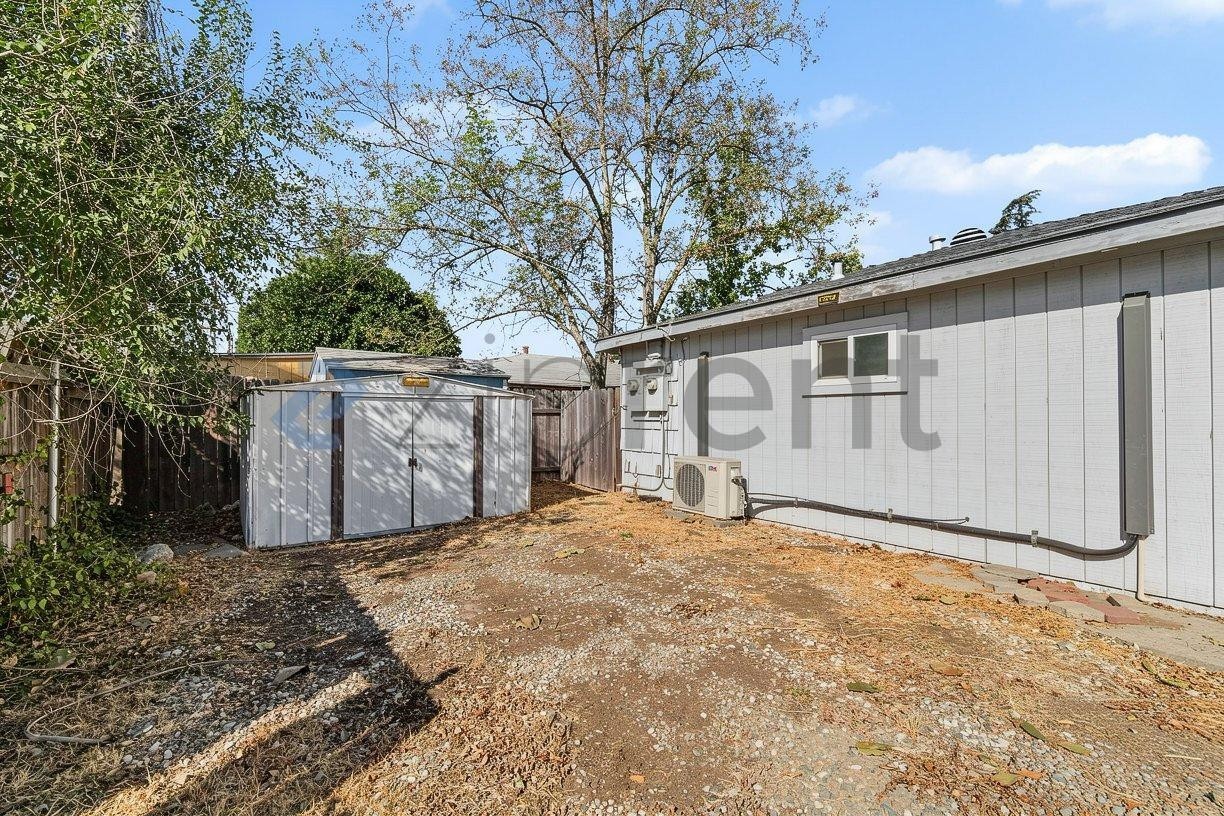 6431 Rio Linda Blvd #A - Photo 4 of 25