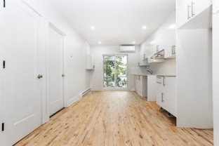 6578 Henri Julien - Photo 1 of 1