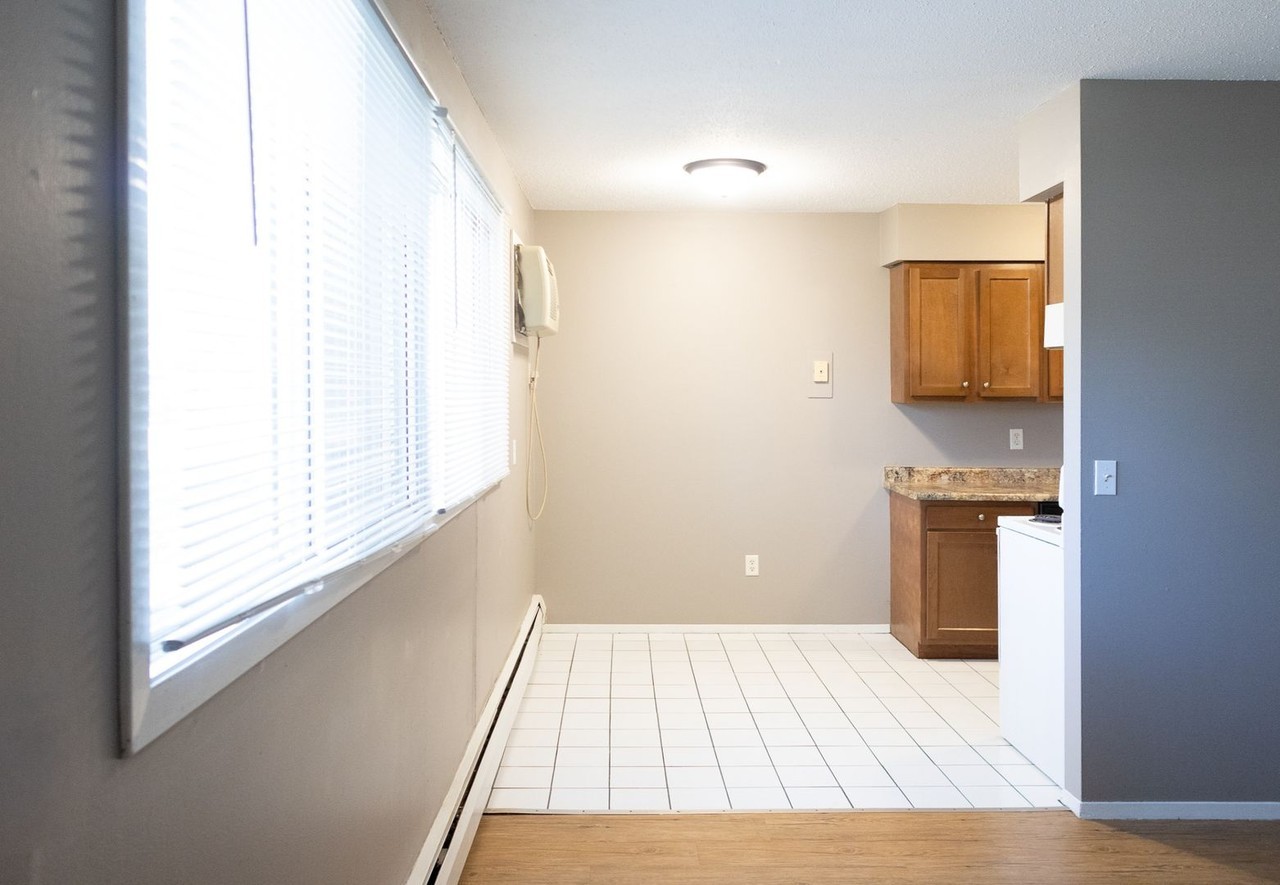 Centennial & Heritage Apartments - Photo 3 of 22