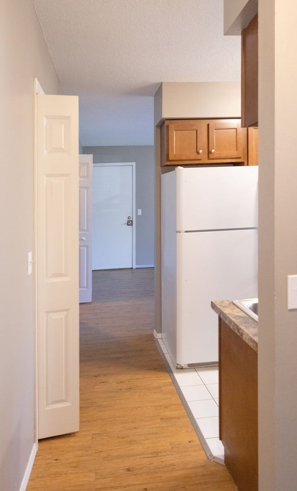 Centennial & Heritage Apartments - Photo 5 of 22