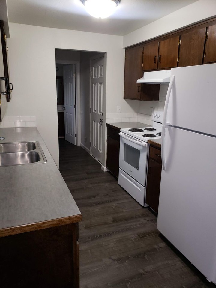 4357 Sean St - Photo 2 of 17