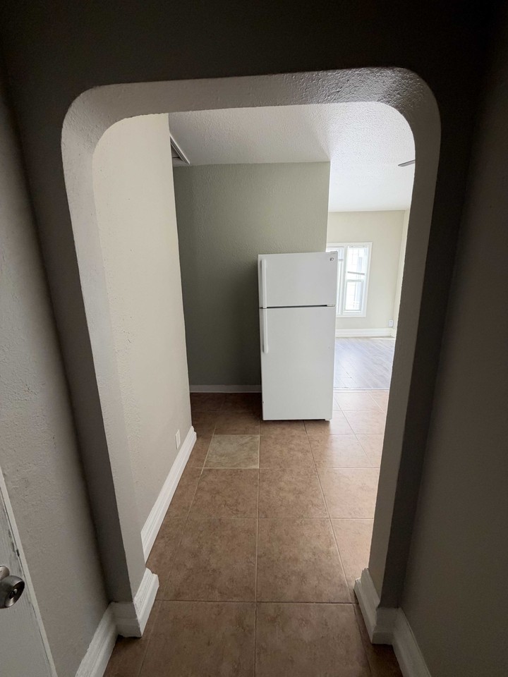 1757 26th Ave #307 - Photo 2 of 7