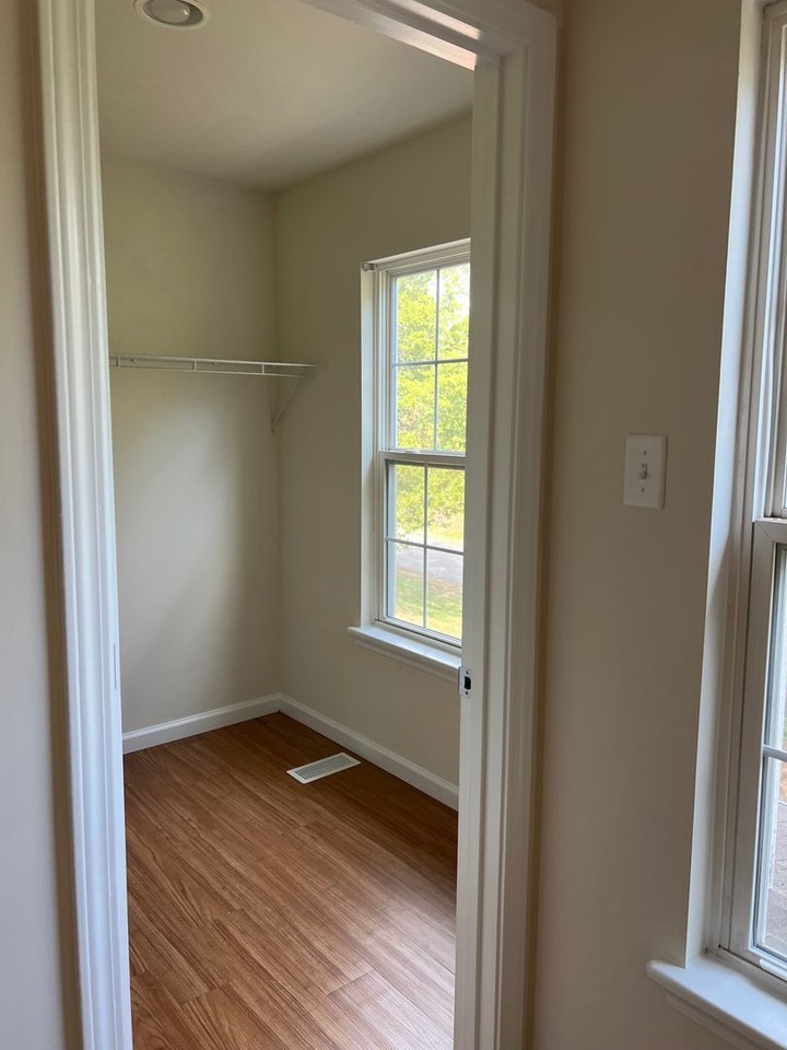 11182 Cumberland Gap Dr - Photo 6 of 29