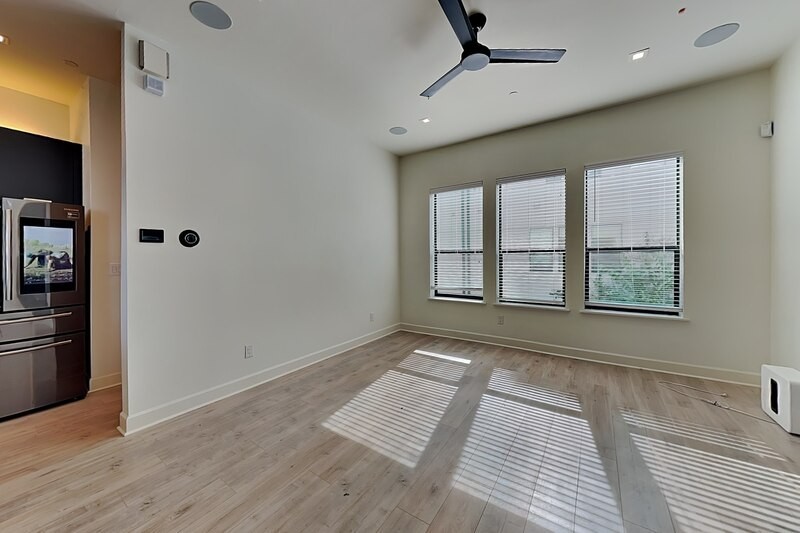 2000 Park Ave #109 - Photo 2 of 23