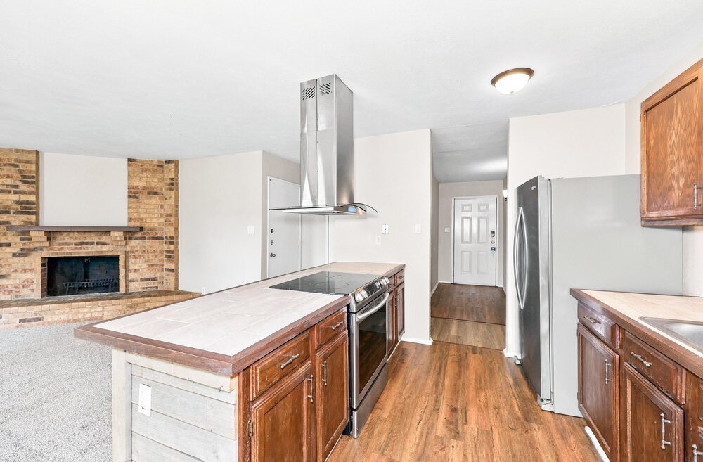 3805 Bee Tree Ln - Photo 6 of 16
