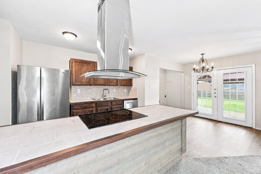 3805 Bee Tree Ln - Photo 7 of 16