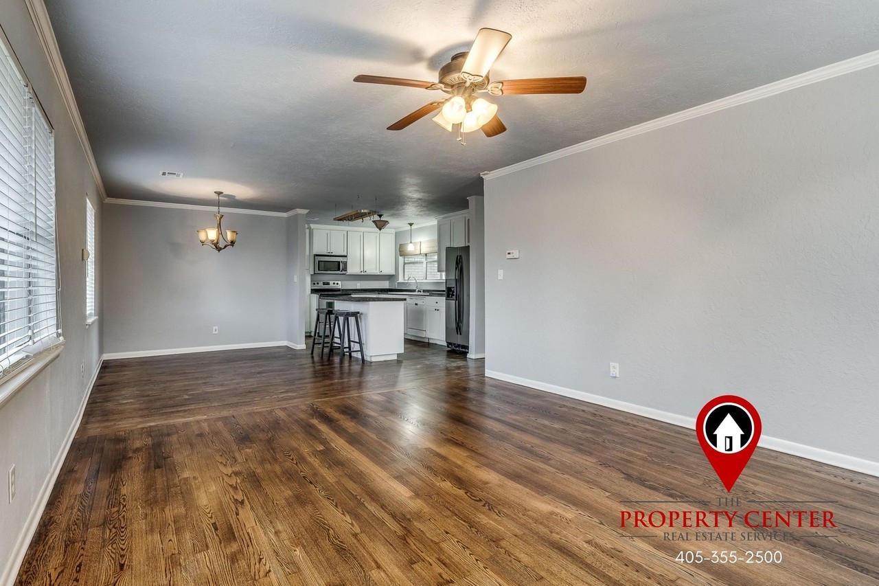 10201 Sunnymeade Pl - Photo 4 of 12