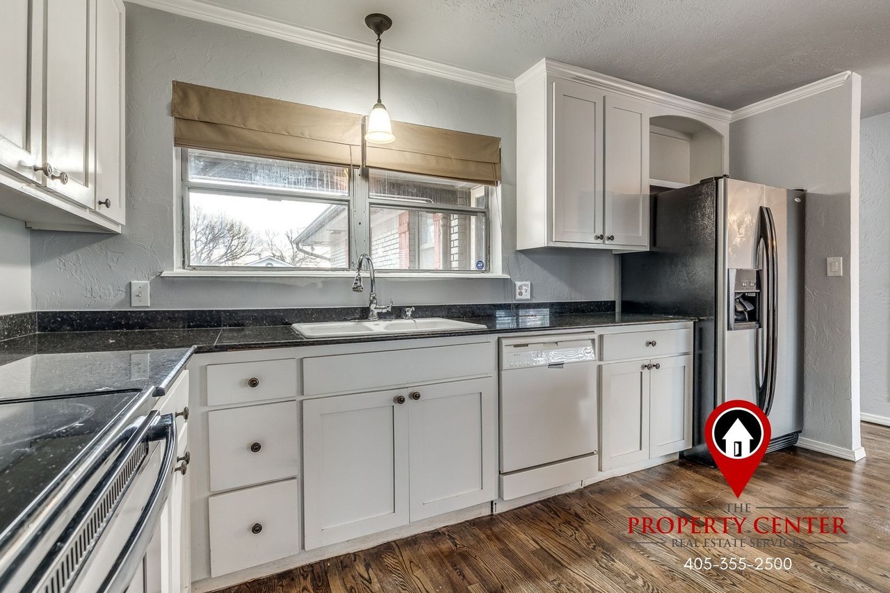 10201 Sunnymeade Pl - Photo 6 of 12