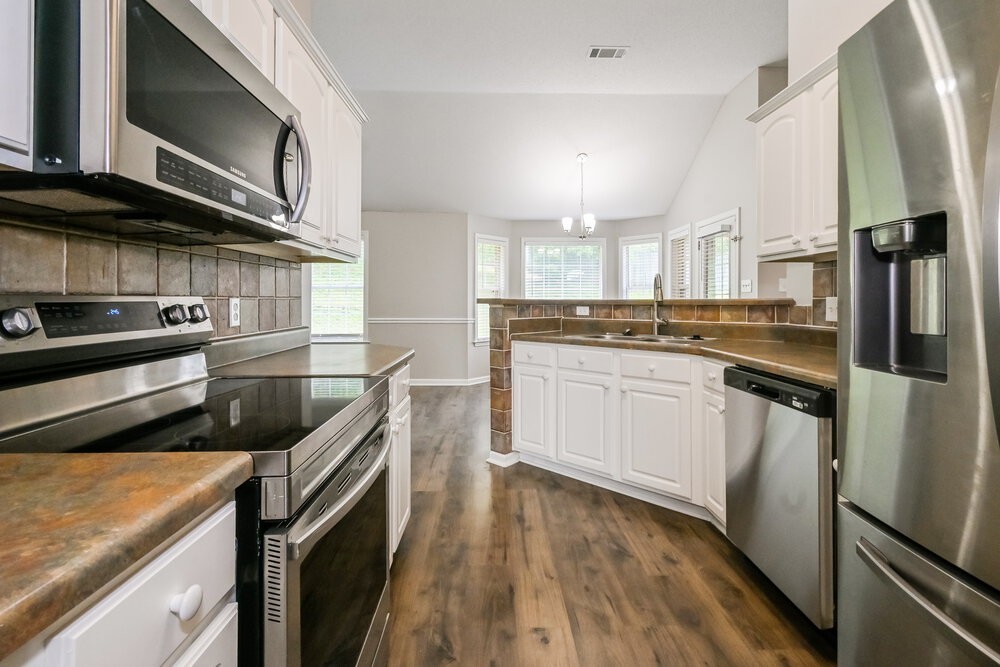 10357 Walden Pine Ct - Photo 7 of 16