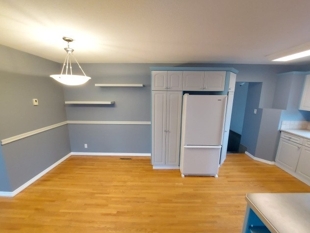 33 Malcolm Cres - Photo 6 of 36