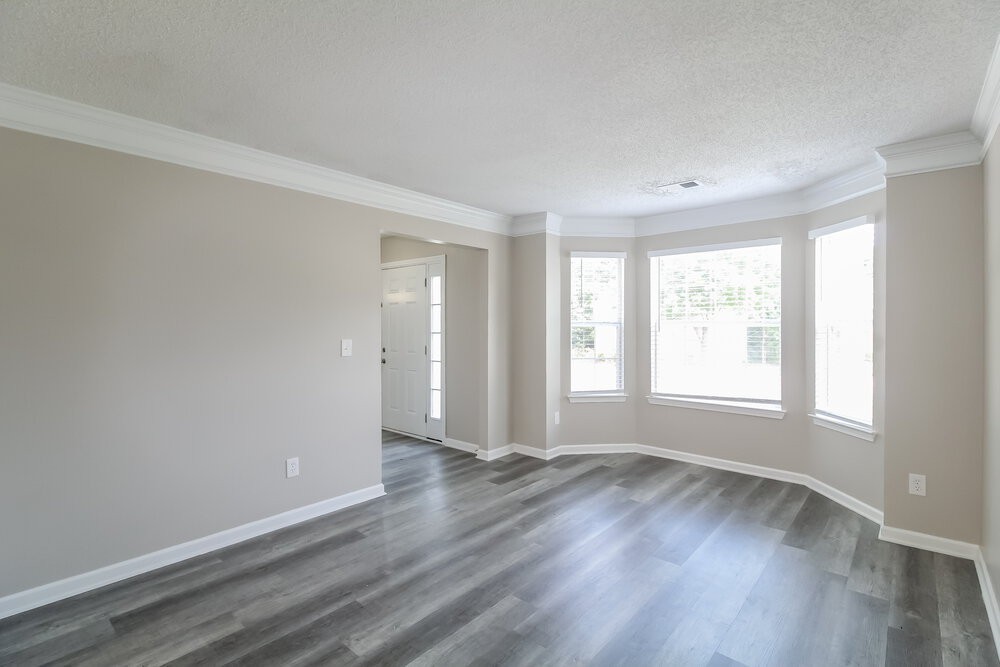 569 Wren Walk - Photo 4 of 17