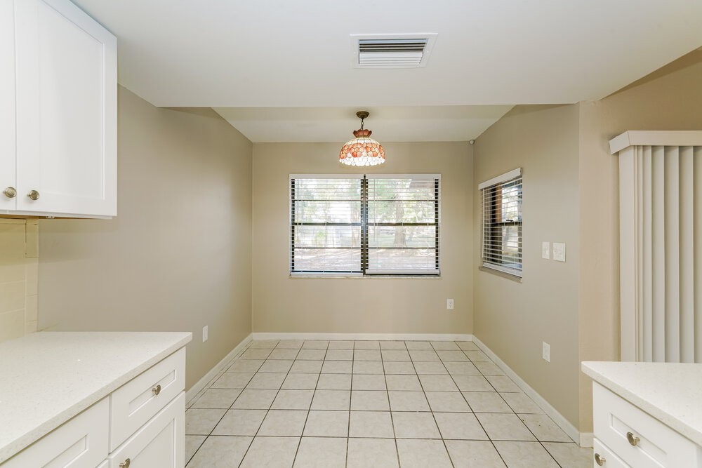 8283 Annapolis Rd - Photo 6 of 16