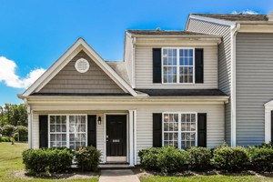 featured image of 4208 Youngstown Dr
