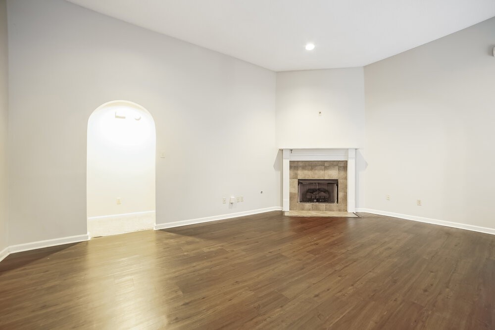 8733 Cat Tail Dr - Photo 3 of 16