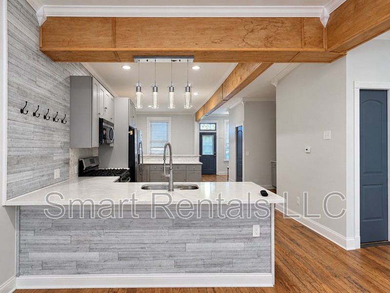 3337 Oregon Ave - Photo 4 of 20